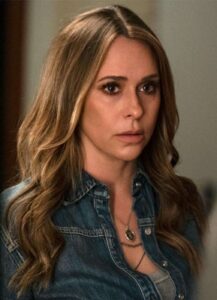 Jennifer Love Hewitt is a blonde.
