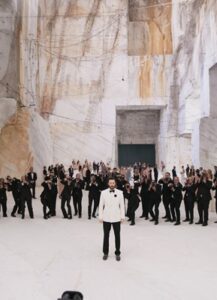 A bunch of people standing together